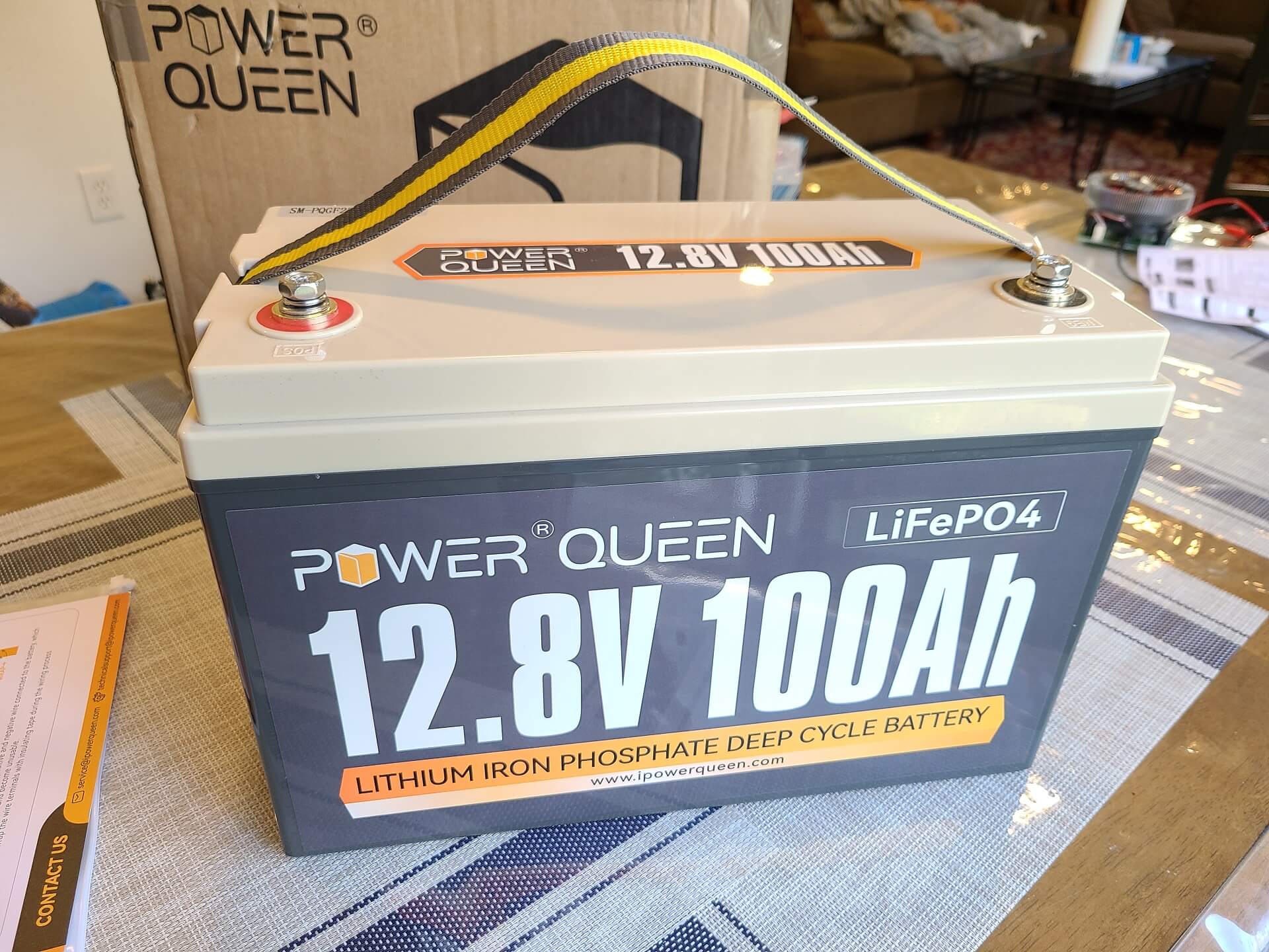 Redodo 12V 100Ah LiFePO4 Deep Cycle Lithium Battery Built-in 100A BMS for  RV, Camping, Solar Energy Storage 